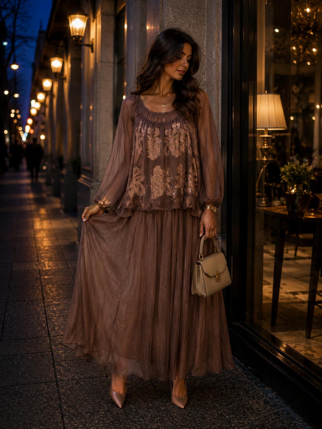 Festliches Abendkleid in warmem Braun